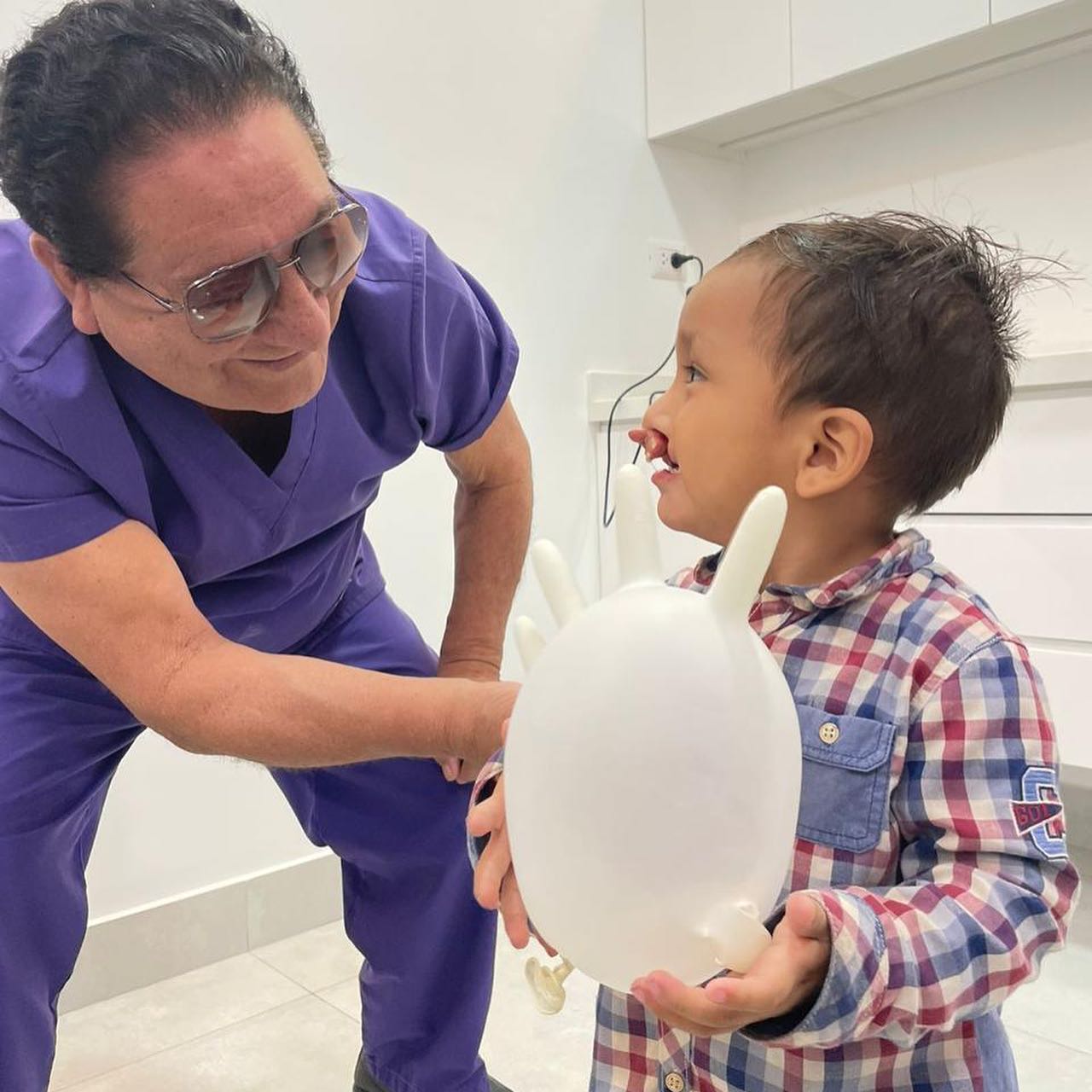 Dr. Walter Zegarra Carranza